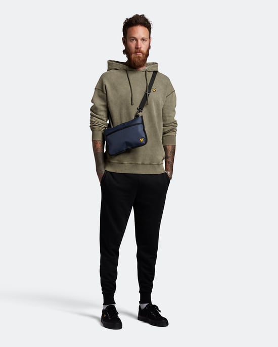 Lyle & Scott gewassen hoodie in olijfgroen - Image 2