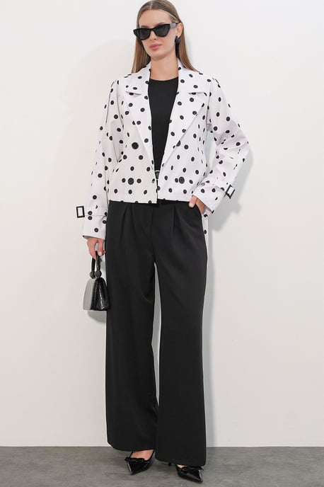 Korte Bouwde Trenchcoat - Image 2