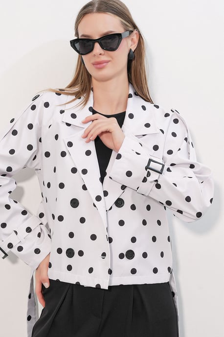 Korte Bouwde Trenchcoat - Image 5