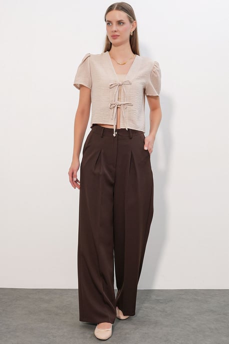 Gestructureerde V-hals Linnenmix Croptop - Image 2