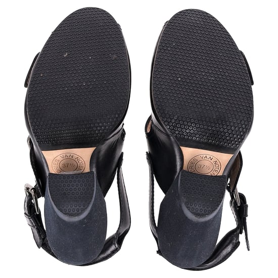 Dries Van Noten pumps met gespband en blokhak in zwart leer - Image 6