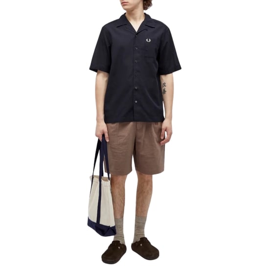 Fred Perry Lichtgewicht Vakantiehemd Met Textuur In Marineblauw - Image 5