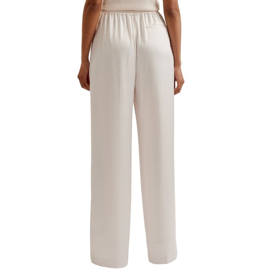 Ted Baker Umaibo Satijnen Joggingbroek Met Wijde Pijpen In Ivoorkleur - Image 4