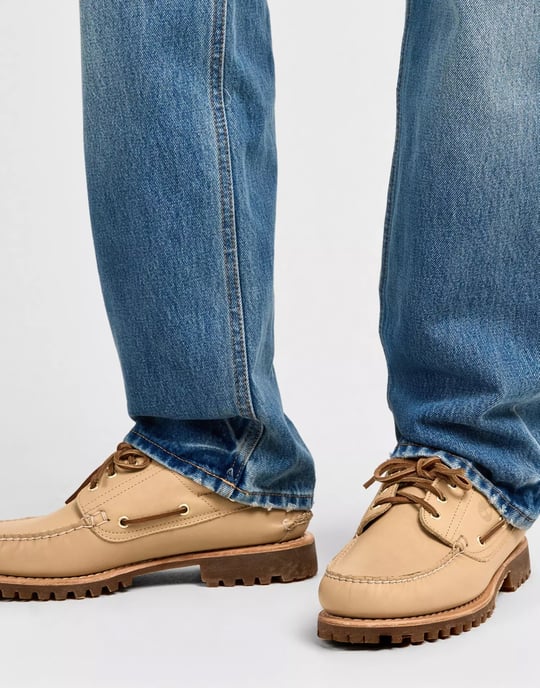 Authentieke, handgenaaide bootschoenen met 3 veterogen. - Image 6