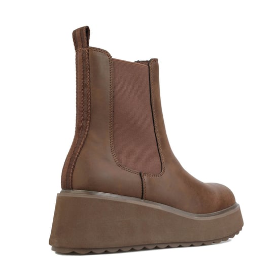Women's Rocket Dog Heyday Platform Chelsea Boots in Brown - Image 3