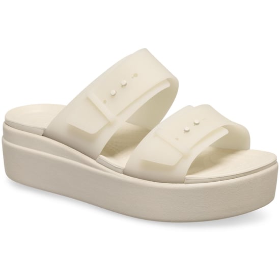 Crocs Brooklyn Buckle Low Dames Sandalen in Sandsteen - Image 1