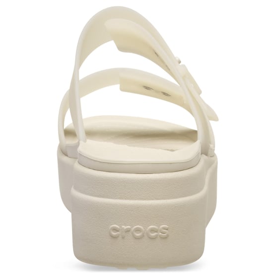 Crocs Brooklyn Buckle Low Dames Sandalen in Sandsteen - Image 2