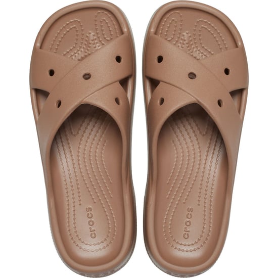 Crocs Classic Cross Strap Thermoplastische Dames Sandalen in Melk Chocolade - Image 5