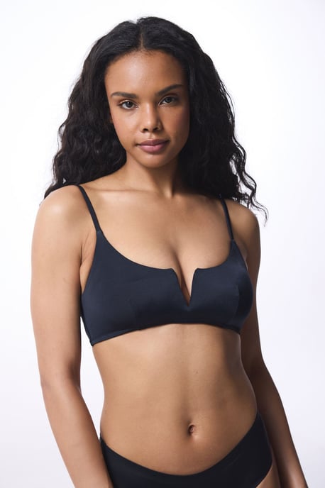 Verstevigde Cut-Out Beha Top - Image 1