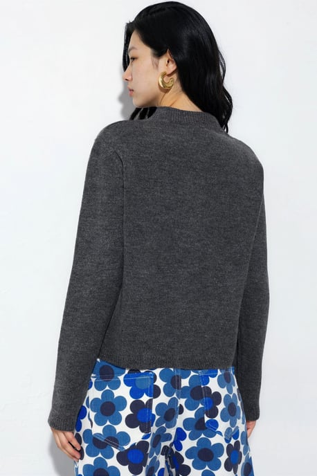 Geribbelde Crew Neck Knopen Cardigan - Image 2
