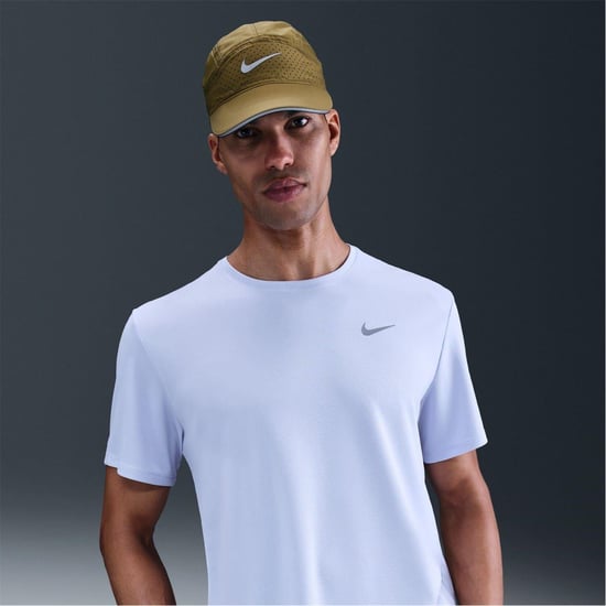 Nike Heren T-shirt Miler met Swoosh en reflecterende details (Ghost) - Image 5