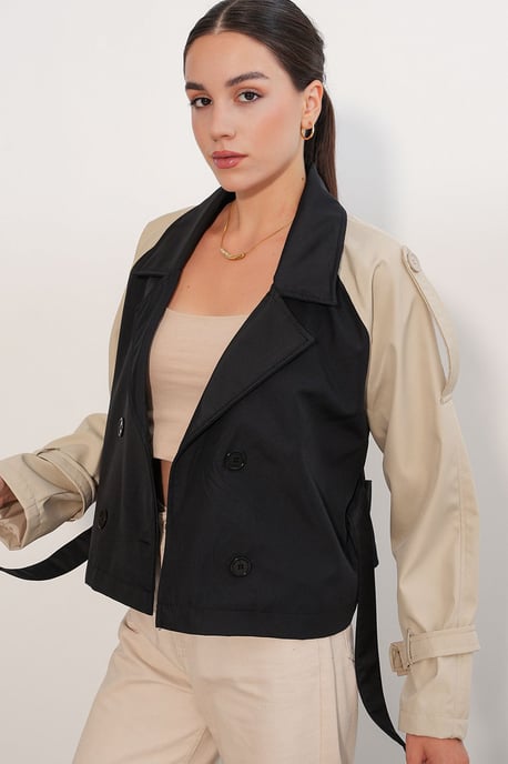 Korte Bouwde Trenchcoat - Image 4