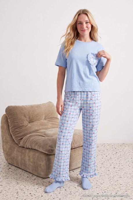 TRENDYOLMİLLA Dames 2-pack Wit Geruit Kort Loungewear Regular fit Pyjama- Sets - Image 6
