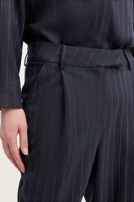 Bugatti Damen Broek met plooien, krijtstreep en stretch - Image 5