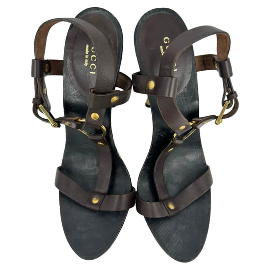 Gucci Kylie T-strap sandalen met hakken in bruin leer - Image 4
