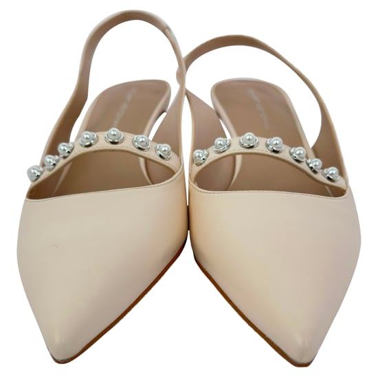 Stuart Weitzman pumps met kristallen versiering in beige leer - Image 2