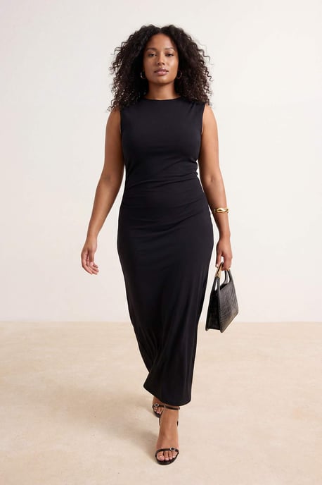 Trendyol Curve Dames Zwart Effen Maxi Mouwloos Casual Recht Grote maten Jurk - Image 1