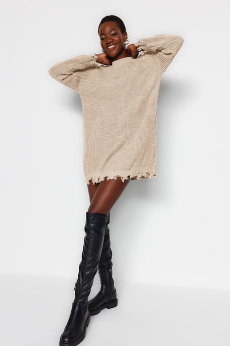 TRENDYOLMİLLA Dames Beige Effen Extra Kort / Super Mini Lang Casual Recht Jurken - Image 2
