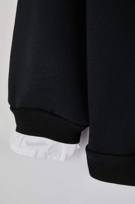 Trendyol Curve Dames Zwart Effen Lang Regular fit Grote maten Sweatshirts - Image 3