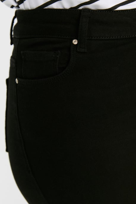 Trendyol Curve Dames Zwart Effen Skinny Hoge taille Grote maten Jeans - Image 3