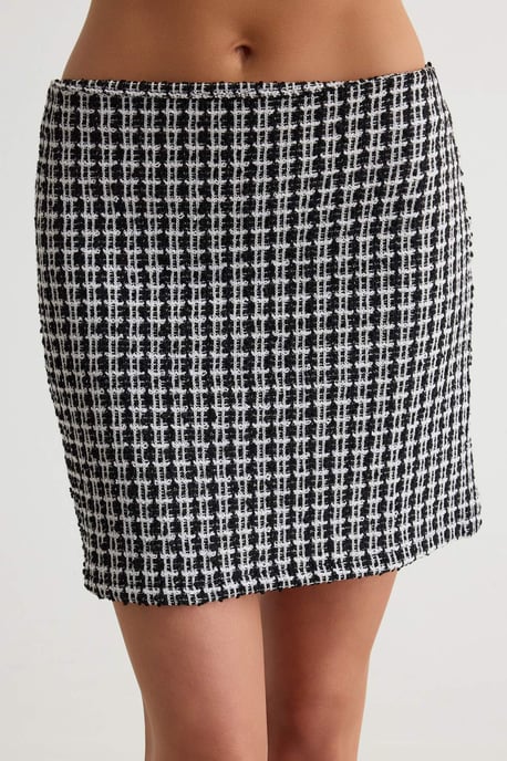 TRENDYOLMİLLA Dames Geruit Kort / Mini A-lijn Rokken - Image 2