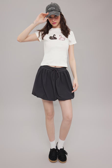 TRENDYOLMİLLA Dames Grijs Effen Kort / Mini Ballon rok Ballon Rokken - Image 1