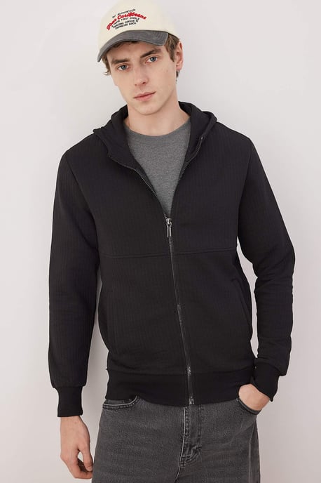 TRENDYOL MAN Heren Zwart Effen Lang Regular fit Sweatshirts - Image 4