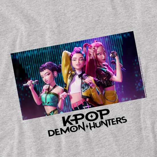 K-Pop Demon Hunters Huntrix-groeps-sweatshirt voor kinderen (Athletic Heather Heather) - Image 3