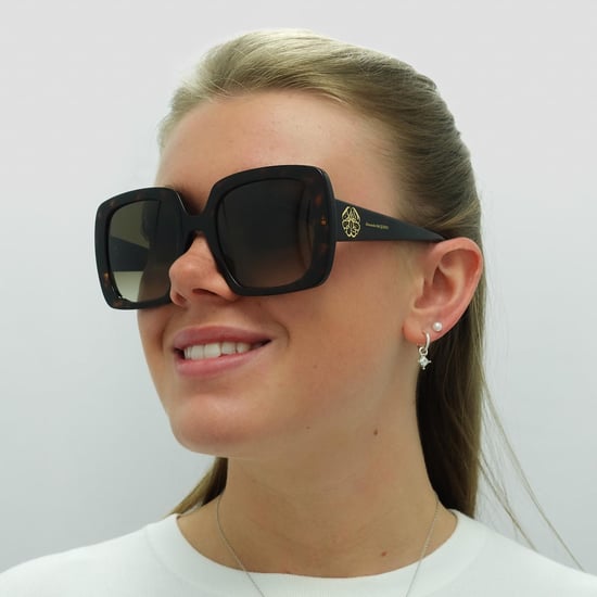 Alexander McQueen Square Dames Tortoise Bruin Gradient AM0378S - Image 6