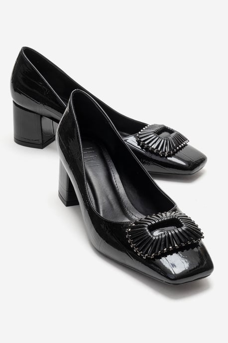 Velora Gesp Vierkante Neus Blokhak Pump (Dames) - Image 1