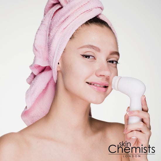 skinChemists Geavanceerde gezichts- en lichaamsreinigingsborstel - 4 opzetstukken - Image 2