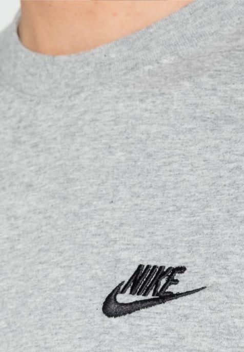 Nike Sportswear T-shirt Club in grijs - Image 3