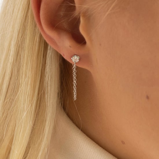 Luxenter Sterling zilveren 925 oorbellen met gerhodineerde briljant zirkonia - Essential - Image 4