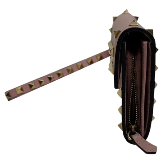 Valentino Garavani Rockstud Flap Continental polsportemonnee in roze leer - Image 5