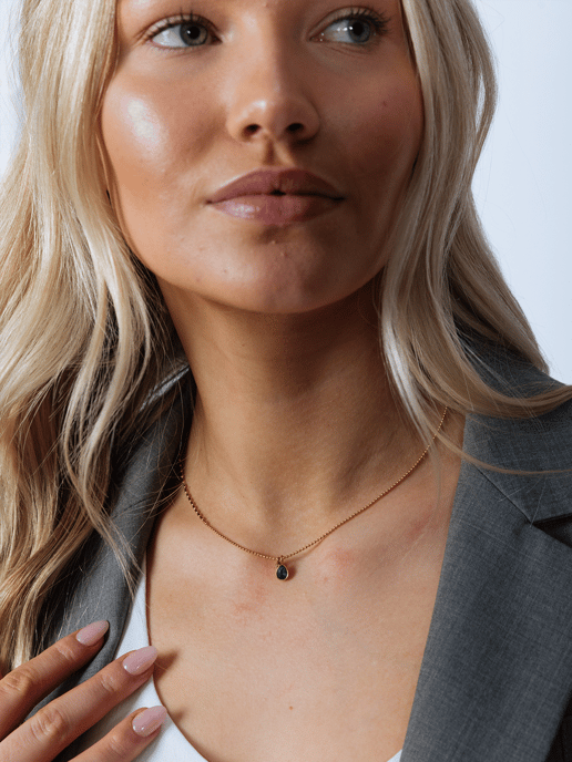 Teardrop Necklace in Emerald Green - Image 1