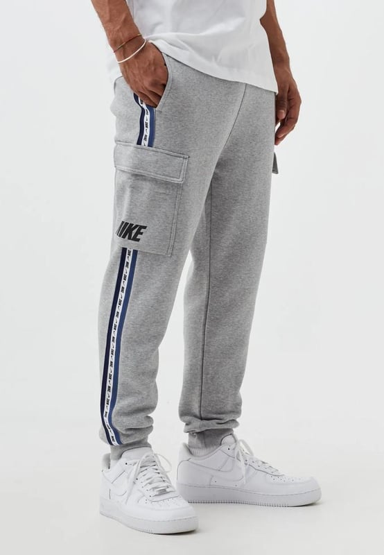 Nike cargo trainingspak deals