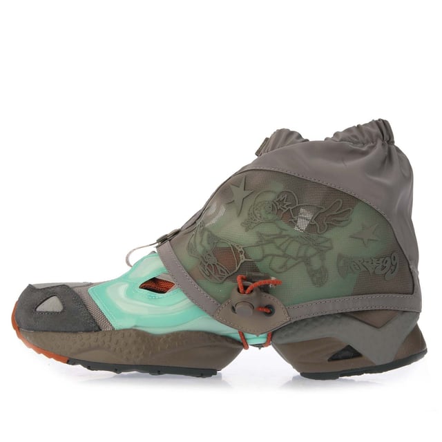 Men s Reebok Classics Happy99 InstaPump Fury 95 Trainers in Mint