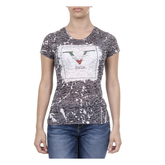 Abbigliamento t sales